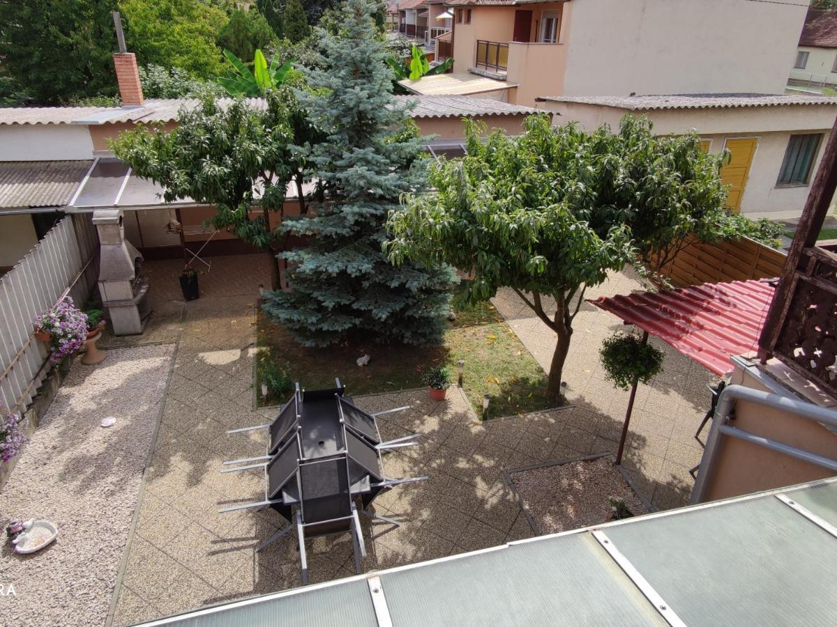 Apartman Edit Harkány Εξωτερικό φωτογραφία
