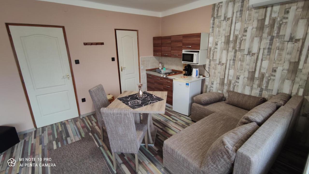 Apartman Edit Harkány Εξωτερικό φωτογραφία