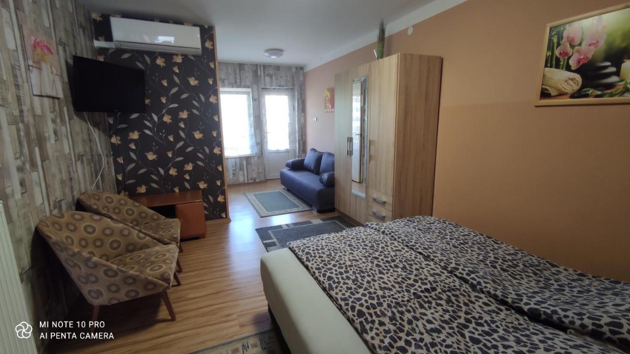 Apartman Edit Harkány Εξωτερικό φωτογραφία